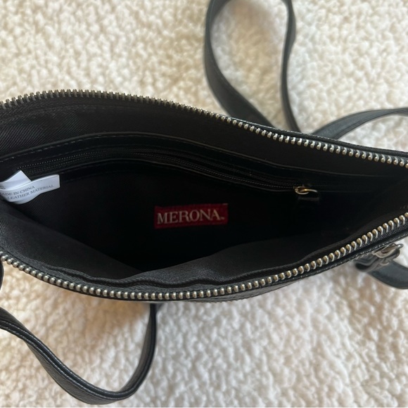 Striped Purse - Picture 3 of 3